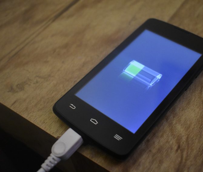 Conheça truques para manter a bateria do celular - Quero Mais Tecnologia